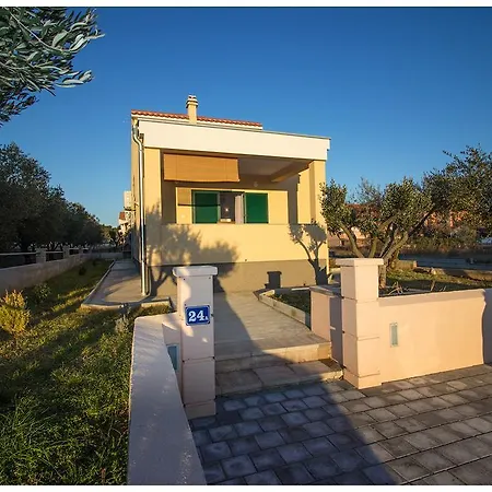 Holiday בית נופש זאדאר
